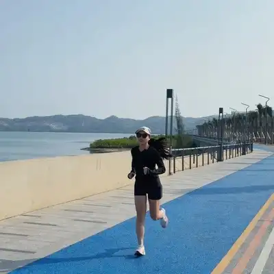 龙诚伟